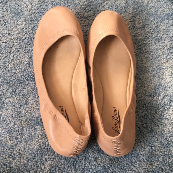 Lucky Brand Shoes - Tan Lucky Brand Flats